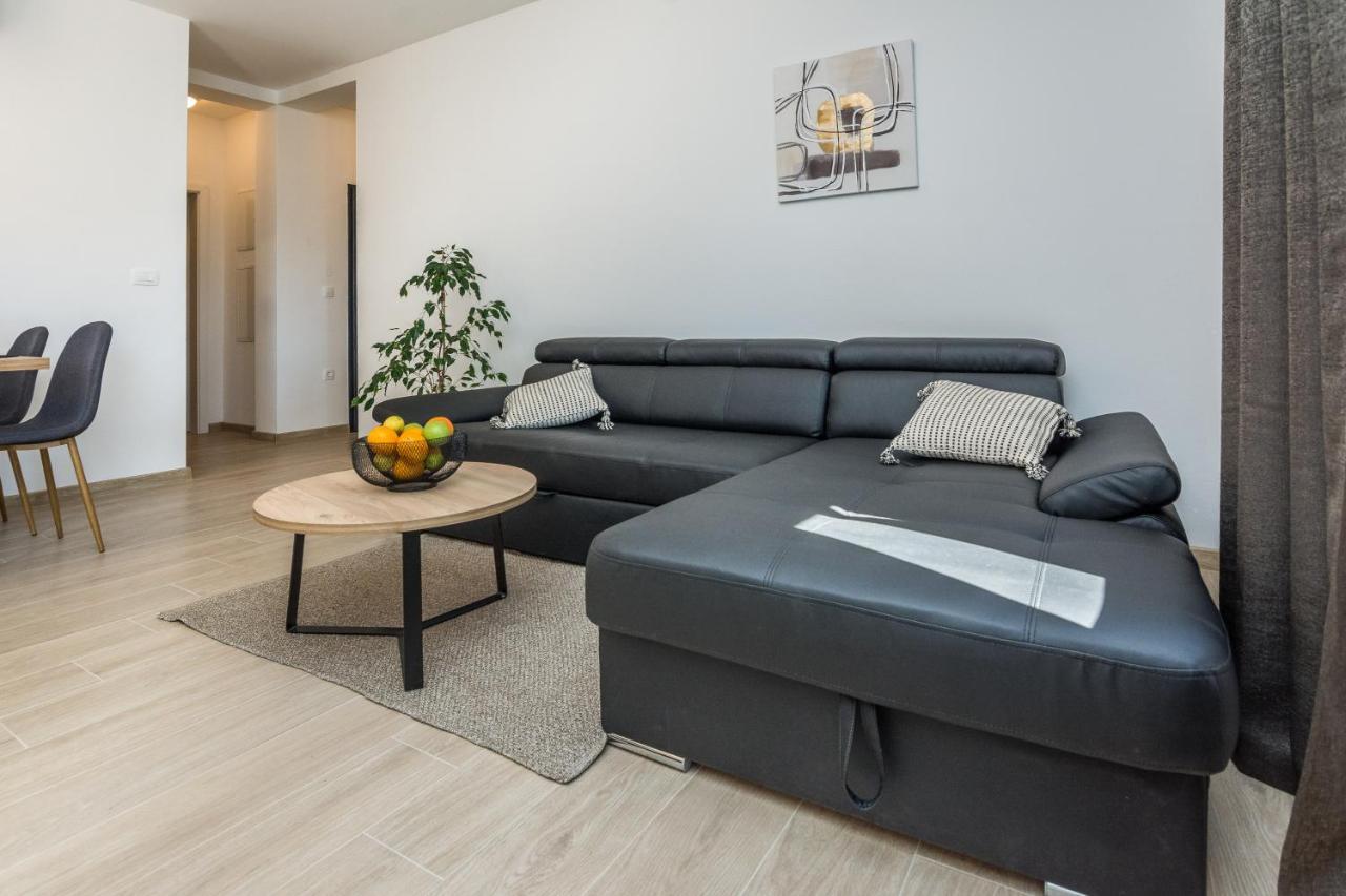 Apartments Maella Zadar Exterior photo