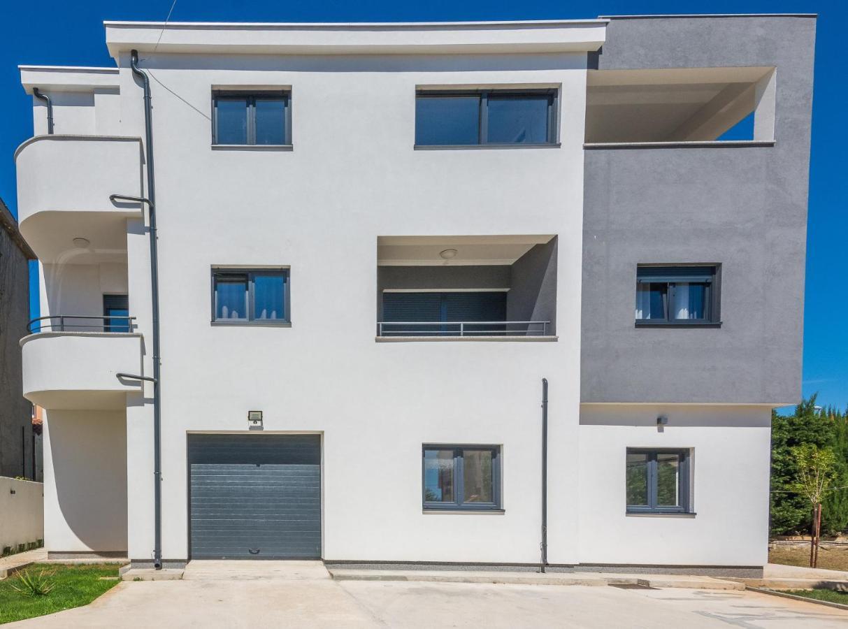 Apartments Maella Zadar Exterior photo